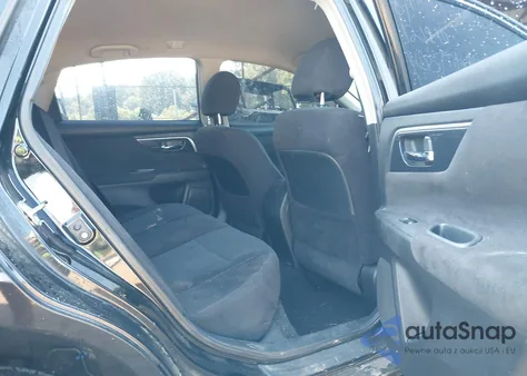 2013 Nissan Altima 2.5 S из США, поврежденный, VIN 1N4AL3AP9DC121810